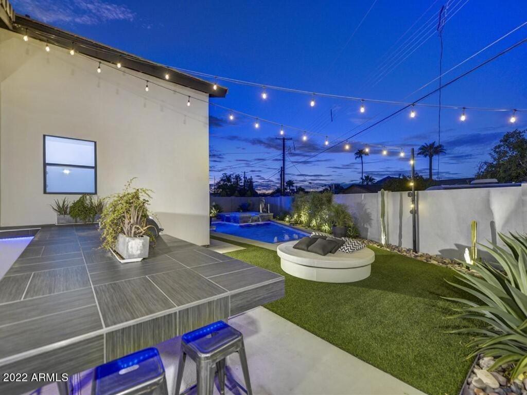 Modern Industrial-near Old Town Holiday home Scottsdale